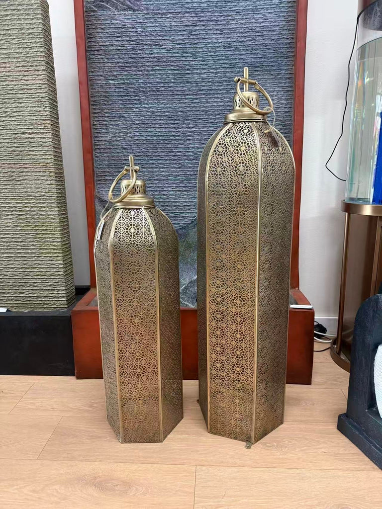 Ronda Floor Standing Lantern