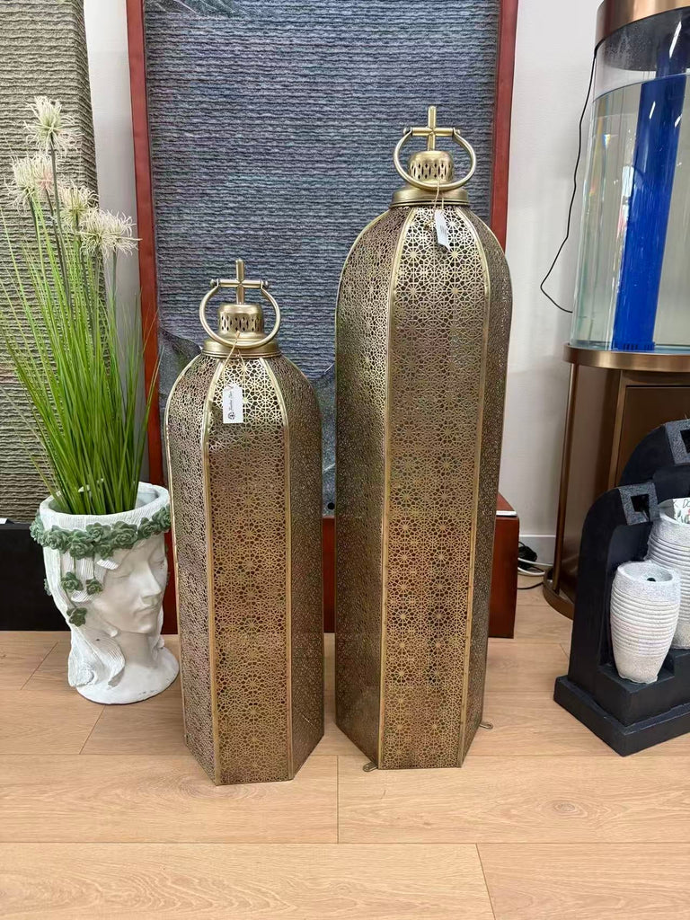 Ronda Floor Standing Lantern