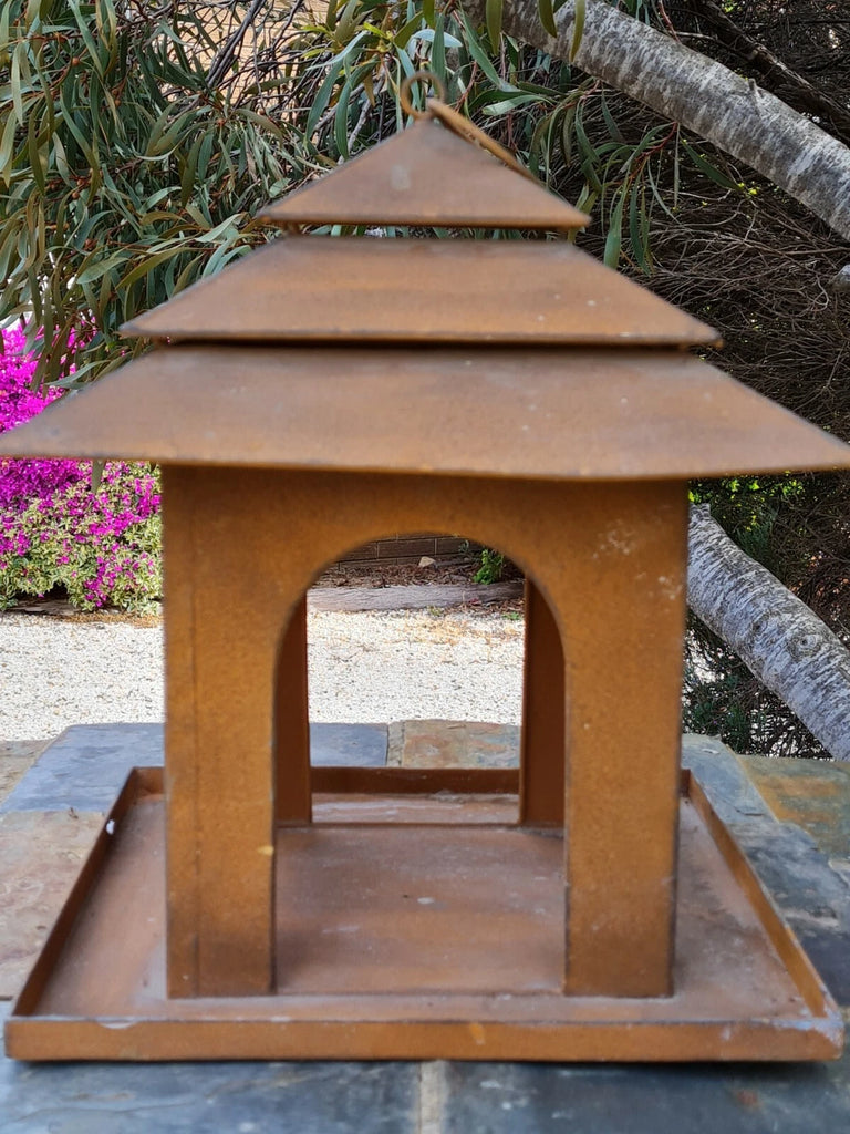 Isla Native Bird Hangng Feeder. Antique Rust