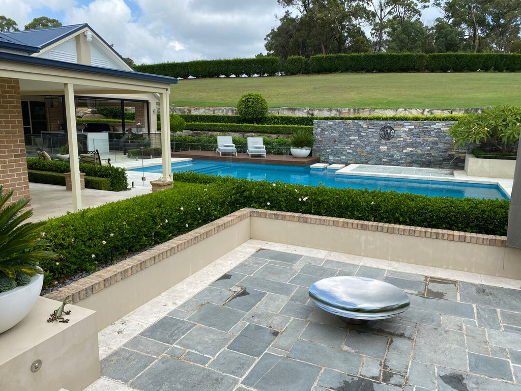 Chatelet Cauldron-Style Firepit 120cm – Stainless Steel