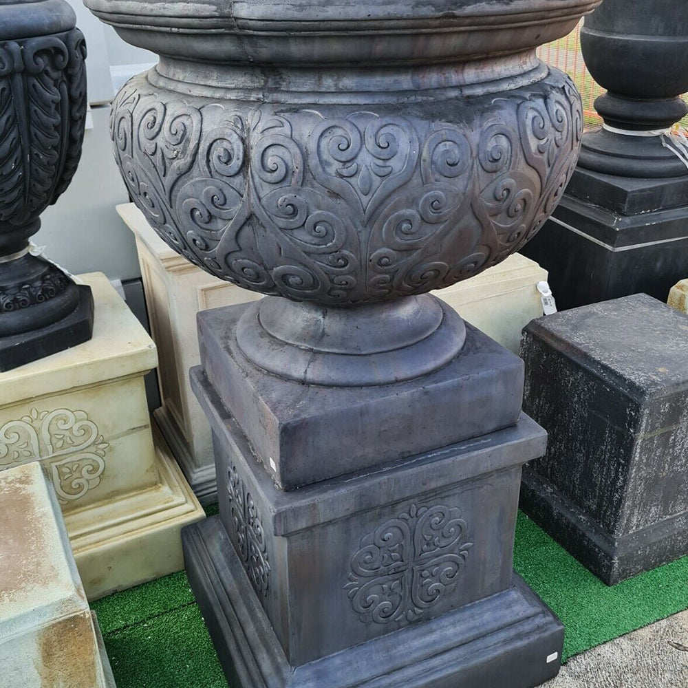 Lorenzo Renaissance Urn on Pedestal