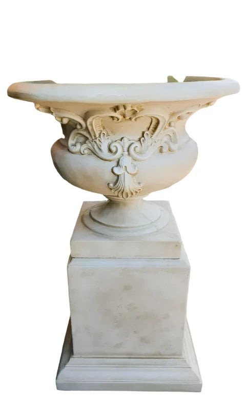 Forio Urn & Pedestal