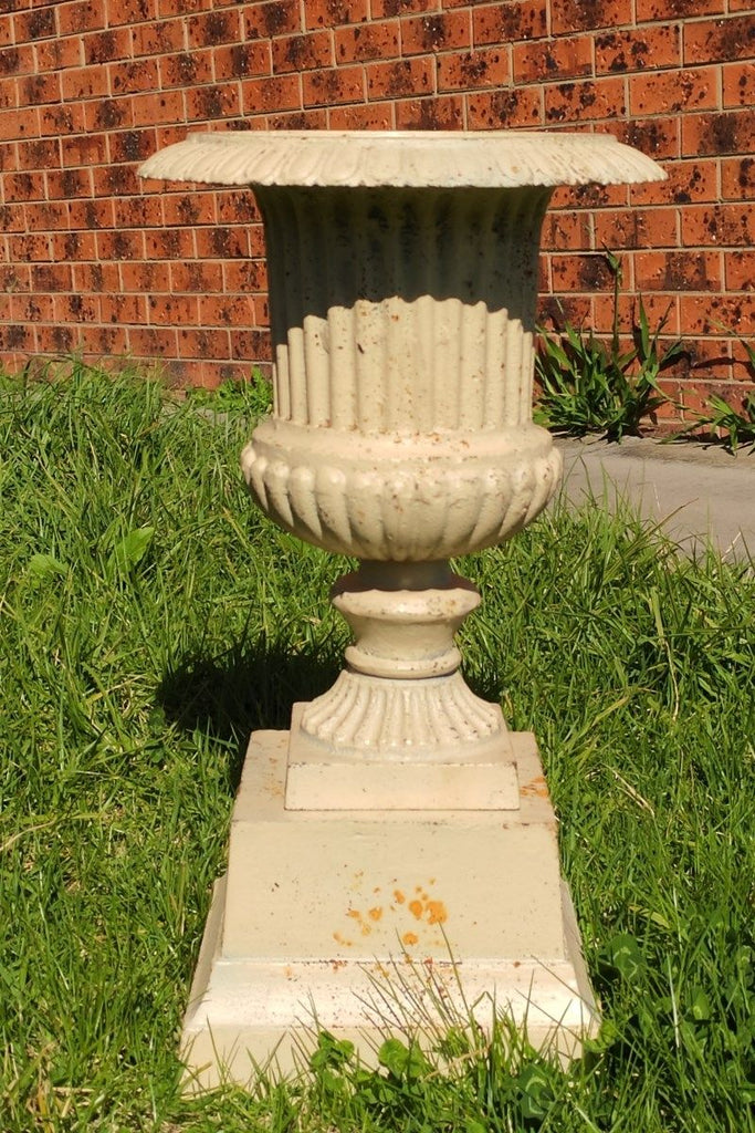 Catanzaro Small Venetian Flute 28W X 52H cm