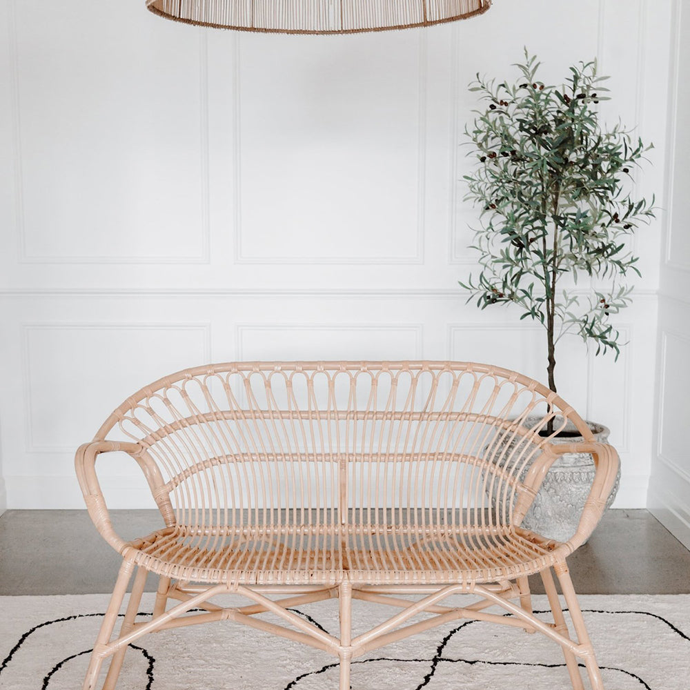 Veritas Bench with Seat Cushion