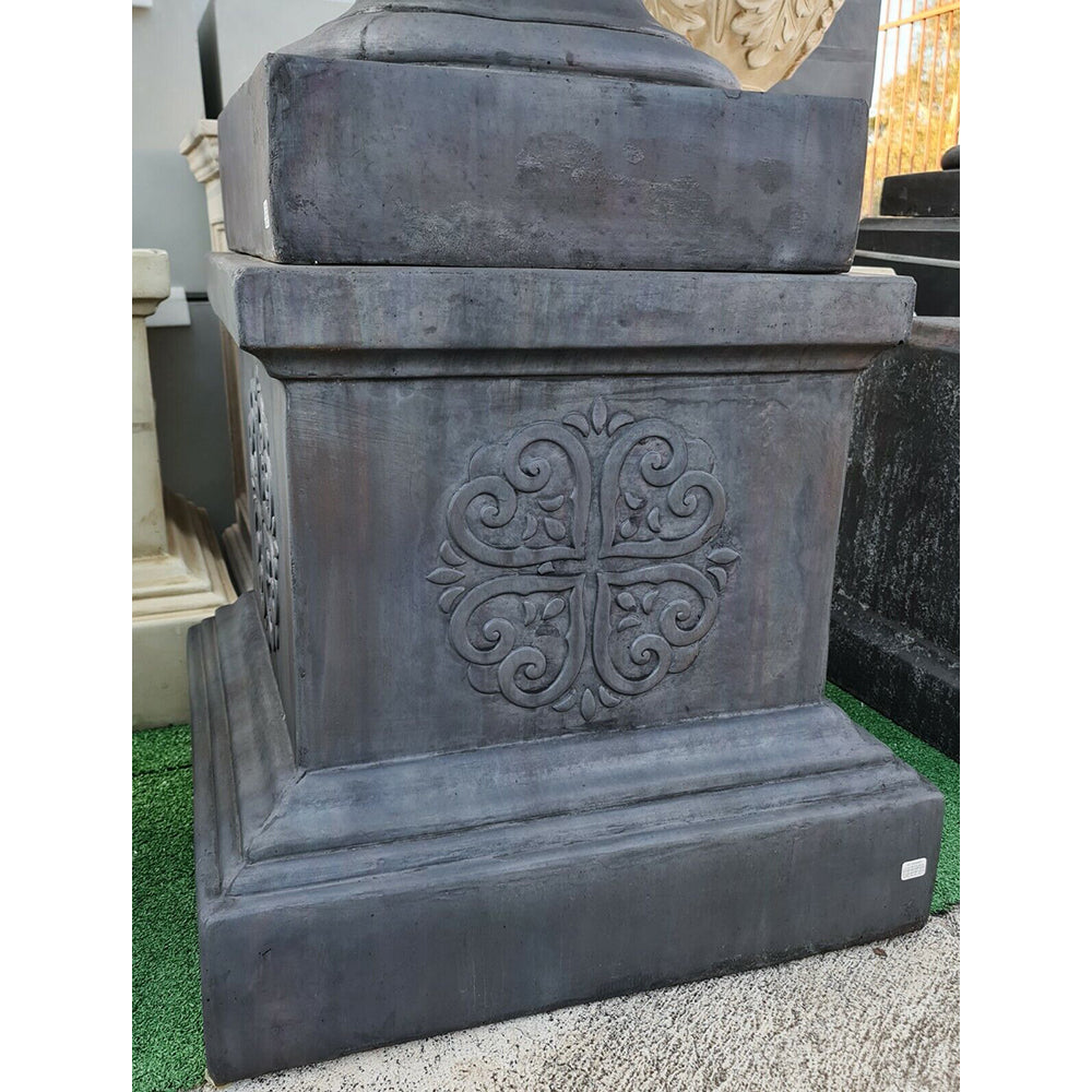 Lorenzo Renaissance Urn on Pedestal