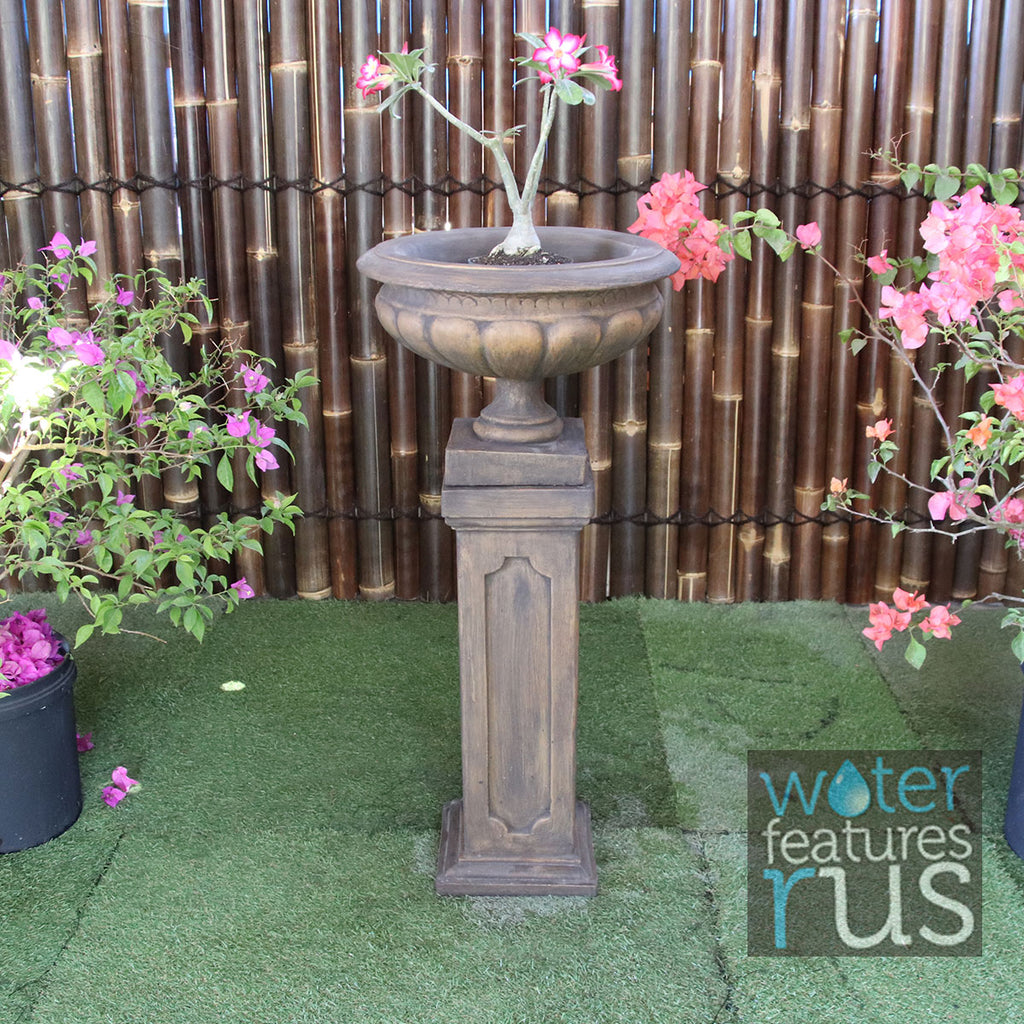 Bianchi Urn & Pedestal