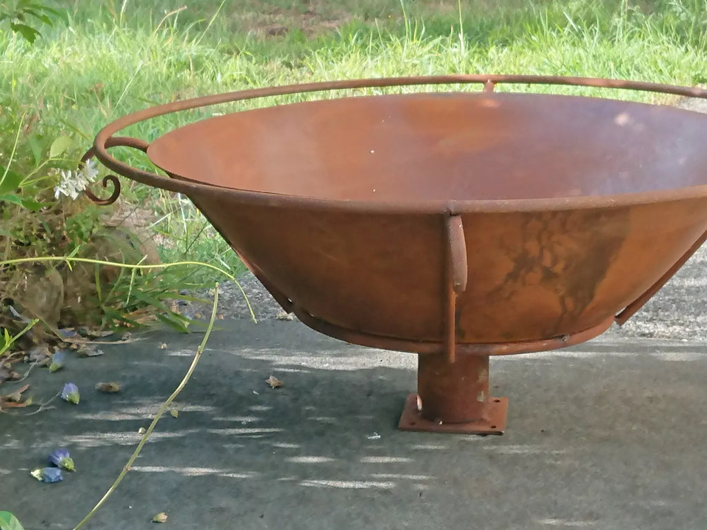 Sinta Very Large Brazier/Firepit Planter. 90cmD