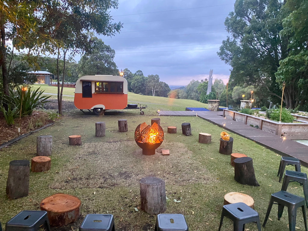 Leaf Design Cast Iron Fire Pit