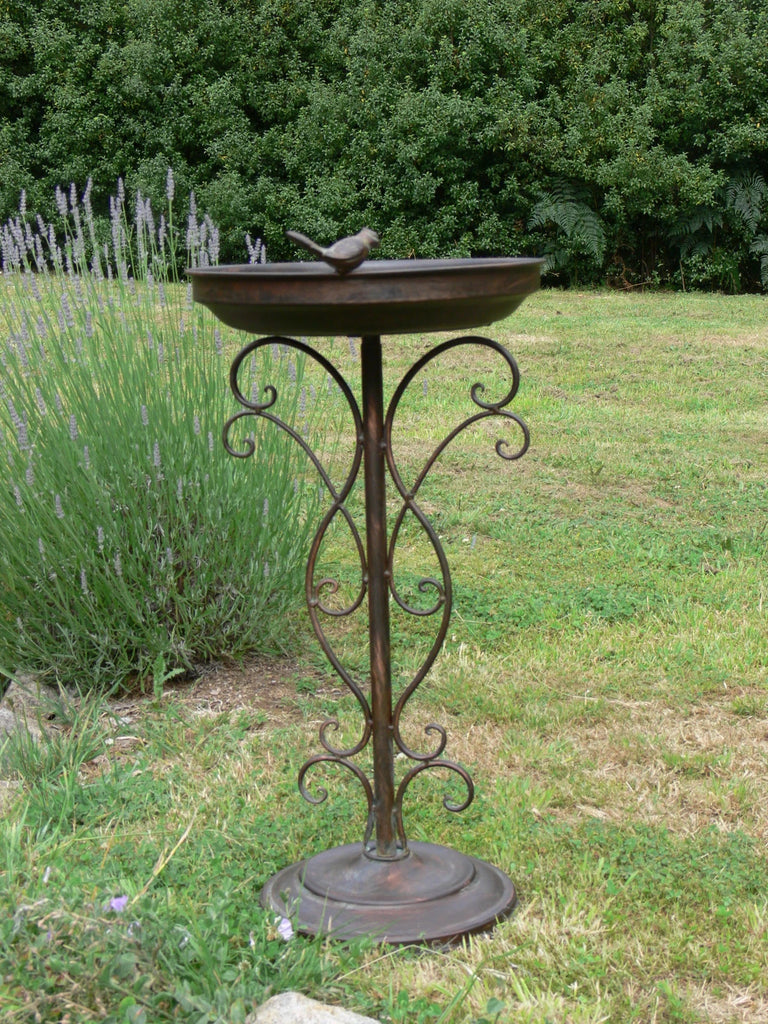 Marais French Antique Style Bird Feeder/Bath. Brown