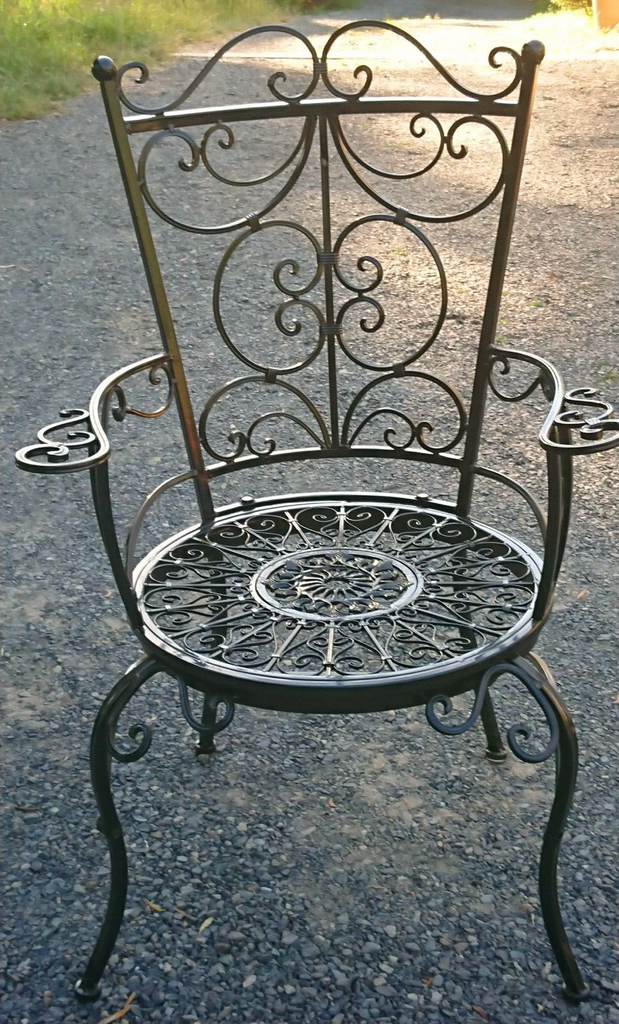 Carmela 3pc Wrought Iron Set - Antique Black or Brown