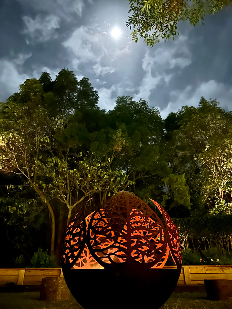 Leaf Design Cast Iron Fire Pit