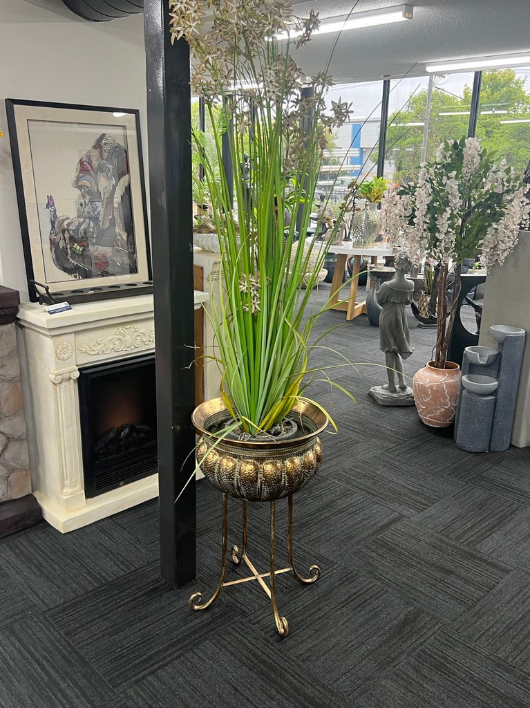 Estepona Standing planter