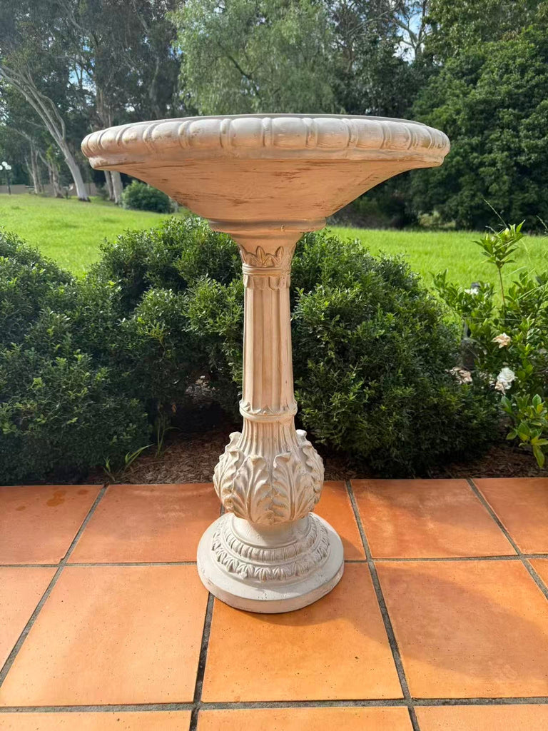 Nyx Stylish White Birdbath Garden Decoration