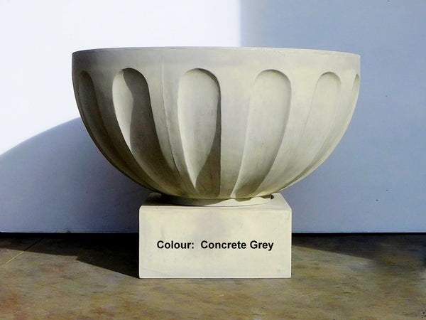 Vivendi Fibrestone Scallop Bowl with Base