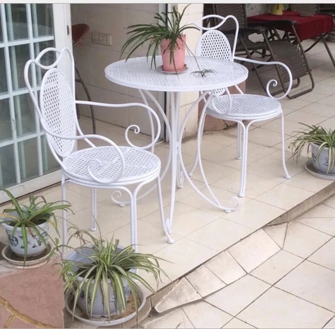 Madelyn Cafe Patio Set. White Large Size