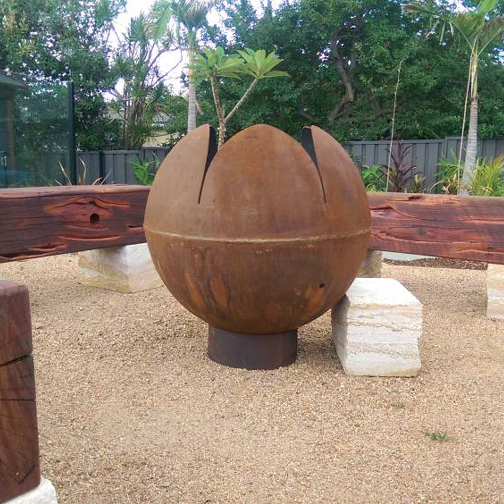 The Flowering Fire Pit - 5mm thick Cast Iron - 80cms Diameter