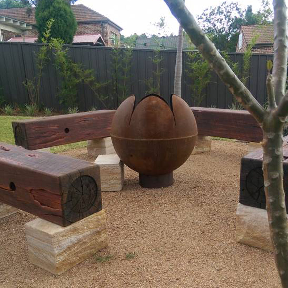 The Flowering Fire Pit - 5mm thick Cast Iron - 80cms Diameter