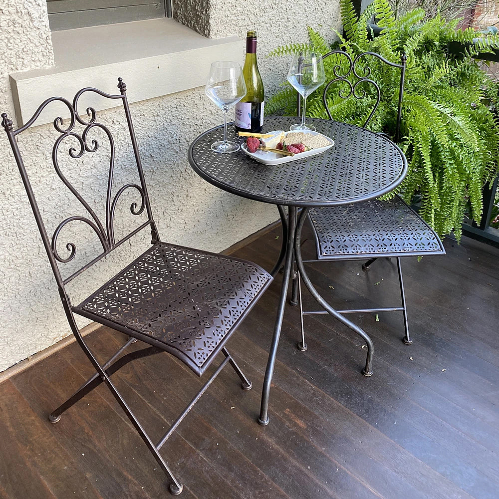 Ginevra Patio Setting 3 Piece in Antique Vintage Brown Metal