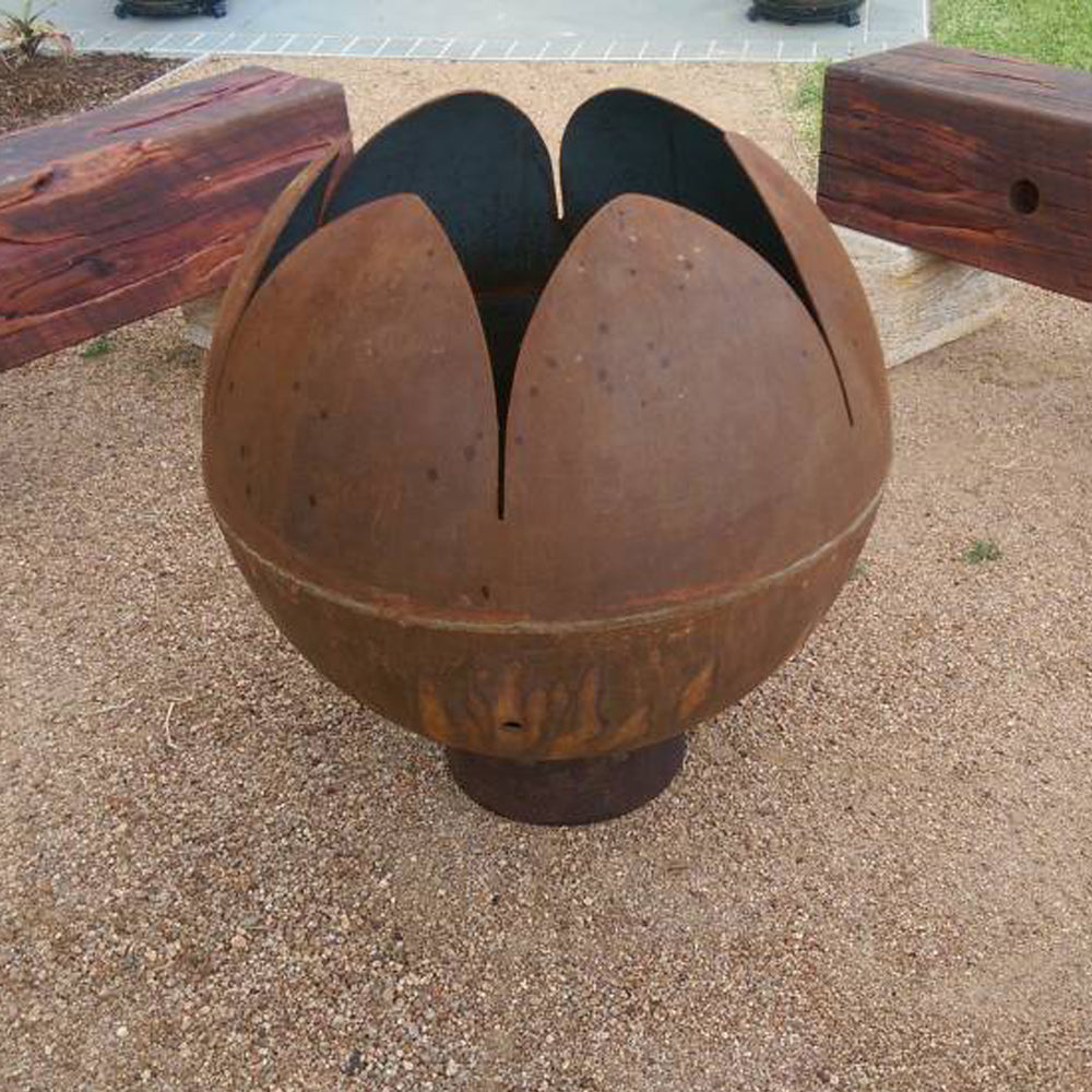 The Flowering Fire Pit - 5mm thick Cast Iron - 80cms Diameter
