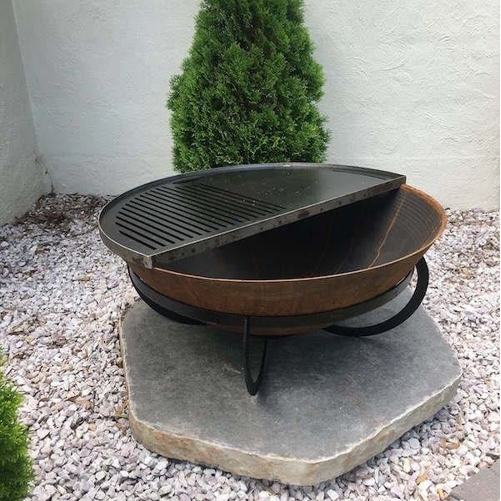 Orazio Cast Iron Firepit on Curved Legs - 3 Sizes