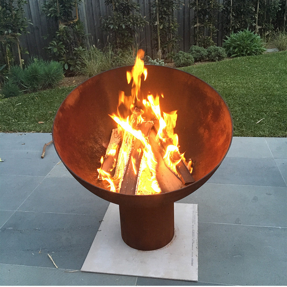 The Artistic Minimalist Benedicta Firepit